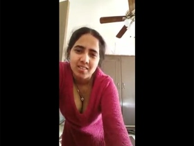 Desi beauty's nude performance with a well-endowed lover