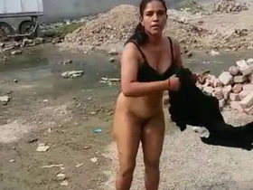 Desi x video of a Pakistani prostitute stripping and speaking inappropriately