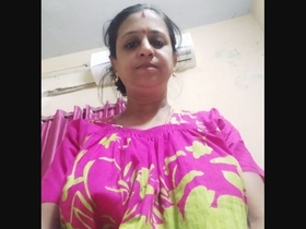 Mallu bhabhi's sexy performance after onam festival