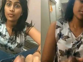 Prajakta's hot blowjob skills in Mumbai