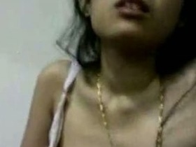 Desi couple enjoys home sex with amateur video