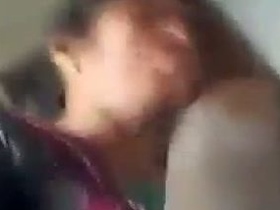 Desi aunty has sex with driver in MMS scandal