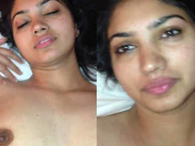Indian girlfriend's adorable nude performance