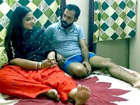 Hot bhabi gets off on sensual massage