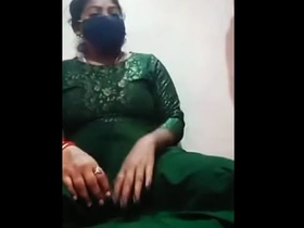 Tamil princess's sizzling tango performance