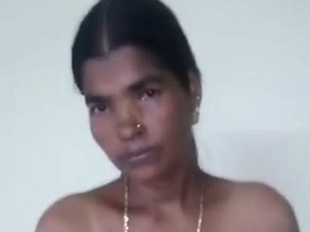 Watch a naked Desi Raande in a steamy video clip