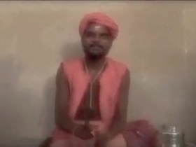 Free Indian sex scandal mms featuring fake swami and disciple