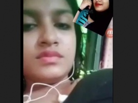Excessively aroused girlfriend on camera