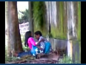Security guard captures intimate moment between Desi lovers on camera