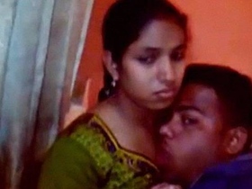 Desi couple's steamy sex call on video