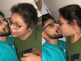 Chubby Bengali girl in sensual video