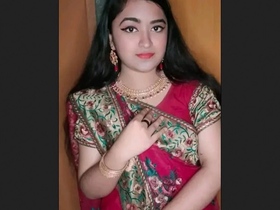 Horny TikTok girl shows off her superpowers in steamy videos