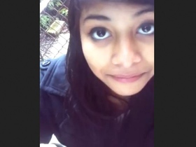 Indian girl gives a BJ outdoors