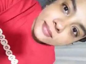 Attractive Sri Lankan woman reveals her body for financial gain