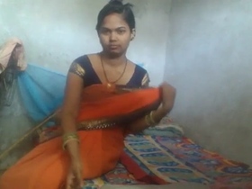 Indian teen Anisha undresses seductively