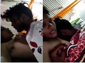 Indian college girl gets naughty with her lover in a steamy video
