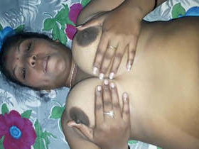 Attractive Indian woman performs oral and vaginal sex