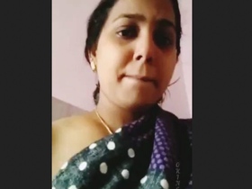 Bhabhi's adultery caught on camera in steamy video