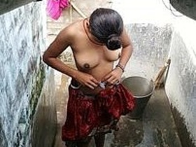 Indian woman indulges in shower solo